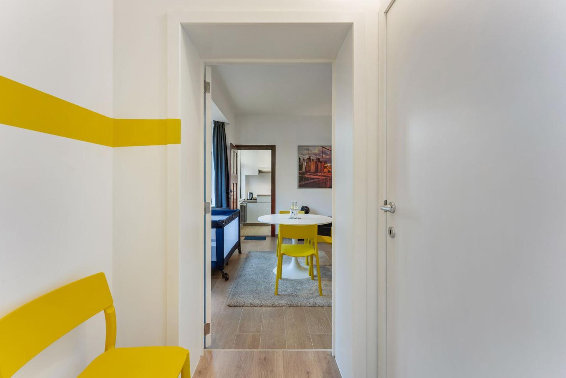 Hotel General Sixty-Seven By Romy&Travis Bruges Esterno foto